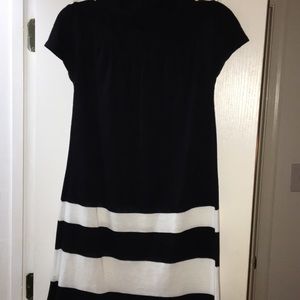Short sleeve sweater tunic
